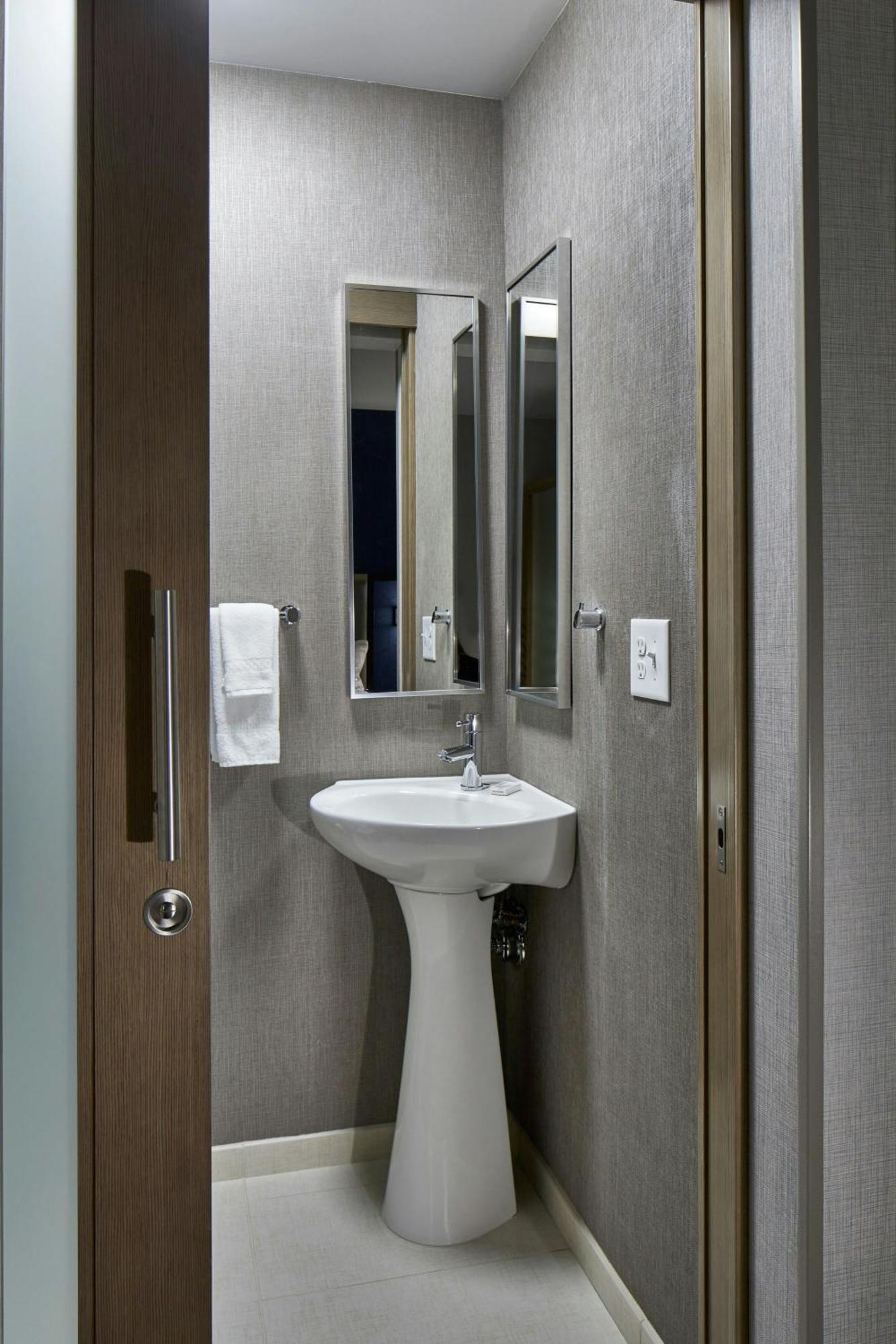 Springhill Suites Charlotte At Carowinds מראה חיצוני תמונה